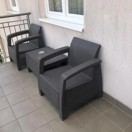 Panorama Wellness Apartment Hotel Guest house 4*